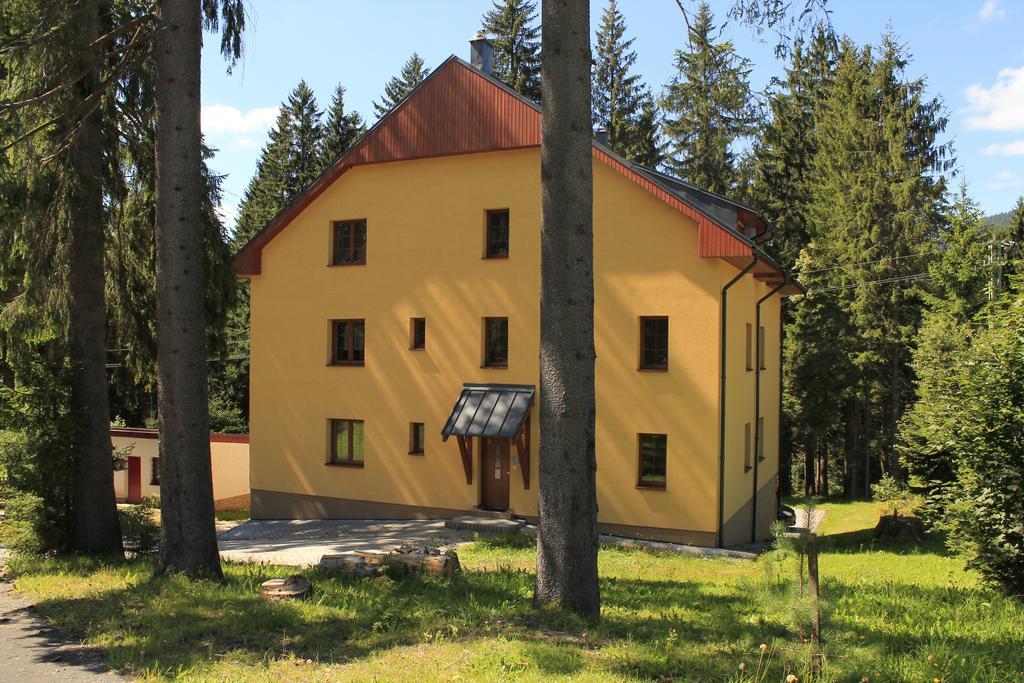 Apartmany Olympia Železná Ruda Exteriör bild