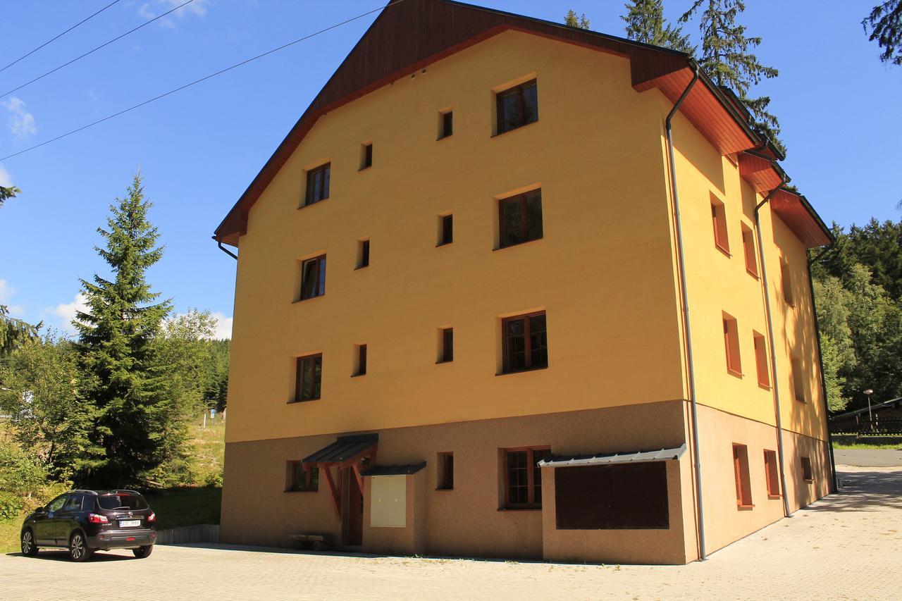 Apartmany Olympia Železná Ruda Exteriör bild